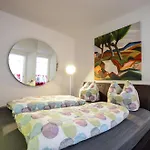 K314 - Boardinghouse מלון 3*