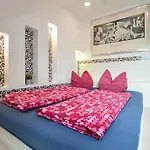 K314 - Boardinghouse מלון 3*