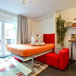 K314 - Boardinghouse מלון 3*