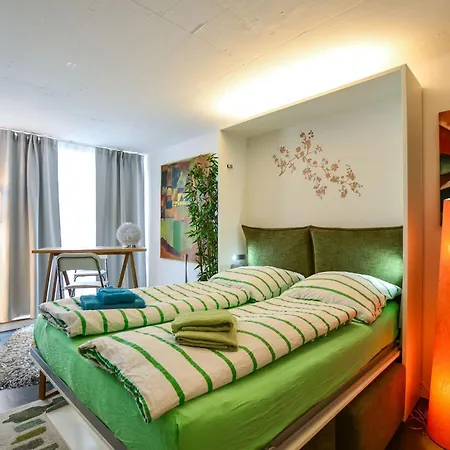K314 - Boardinghouse